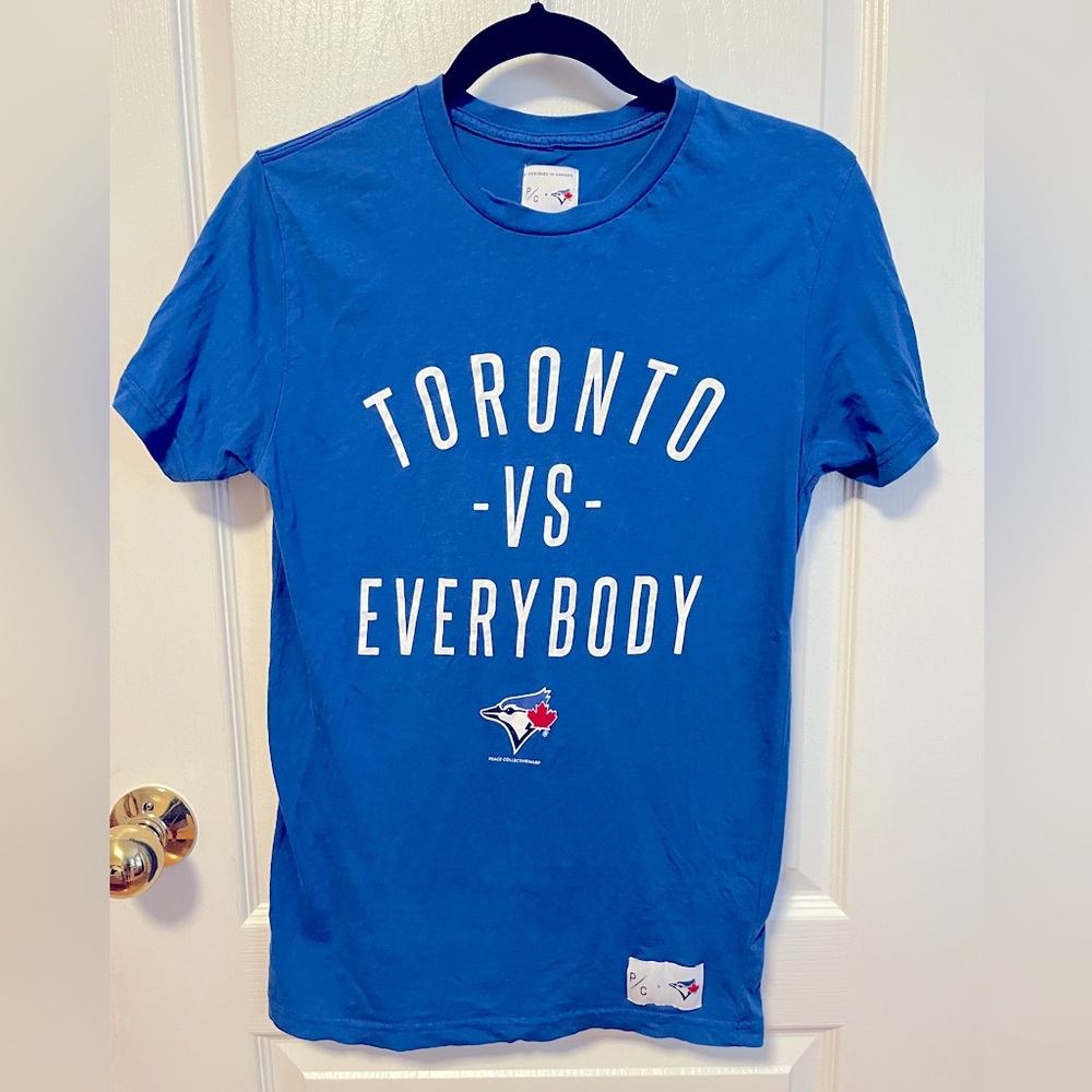Peace Collective Blue Jays tee ‘Toronto vs. Everybody’ size XS